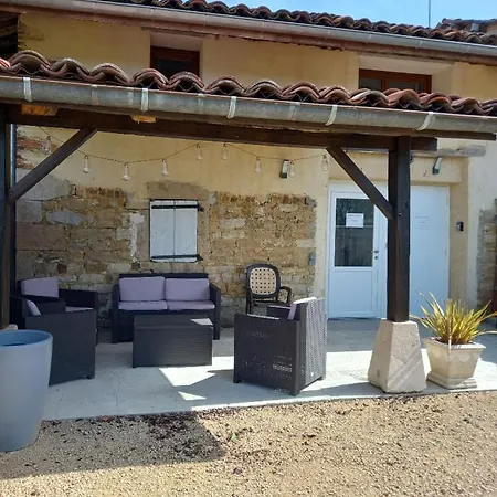 Apartment Le Campagnard & Le Maryline # Wifi # Clim # Parking Gratuit # Calme & Nature Marboz